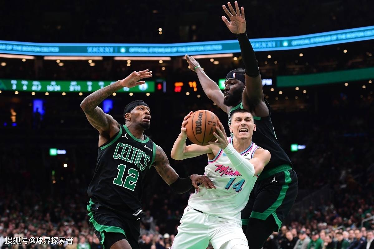 ayx-塔图姆重要时刻比赛局势复杂，FPX带队取胜！(塔图姆谈18年詹姆斯)