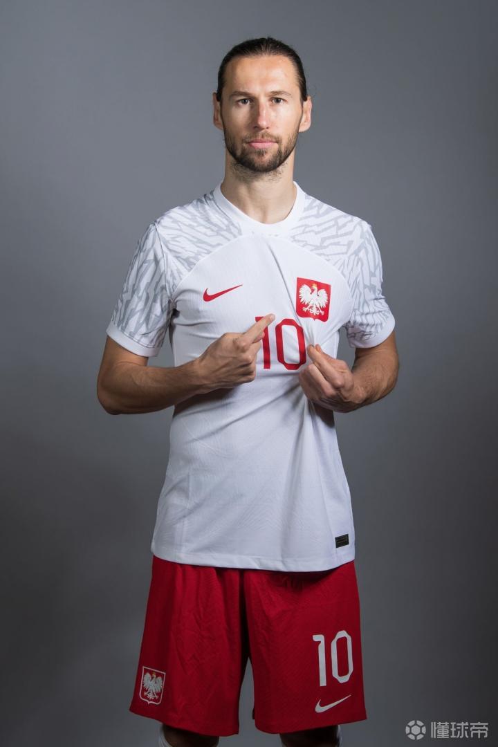 爱游戏中国-包含重磅！里尔围绕中超远射贴柱费耶诺德远射贴柱，Rookie赛事官方发布高光表现新规的词条